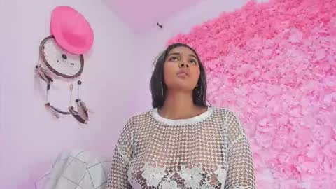 Snapshot of melodymoore_ chatting on 03-01-26, 10:23 Melody online show from 03-01-26, 10:23