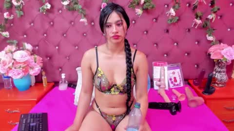 Melodysmithass online show from 02-20-25, 07:01