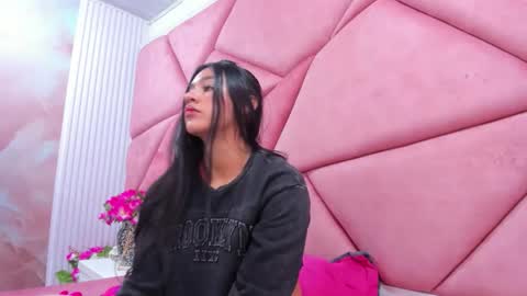 Melodysmithass online show from 04-23-26, 02:57