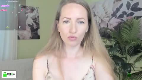 Snapshot of melodyys chatting on 05-19-26, 05:08 Melody My schedule this week Wednesday Thursday Sunday online show from 05-19-26, 05:08