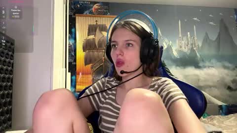 Hi Im Aria 18 years old online show from 02-22-26, 04:05