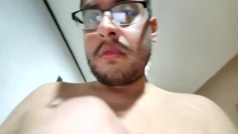 Snapshot of meltingdab chatting on 10-17-25, 02:15 meltingdab online show from 10-17-25, 02:15