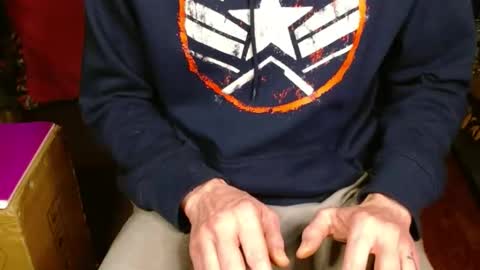 Snapshot of melvin985 chatting on 11-17-25, 04:24 Mel online show from 11-17-25, 04:24