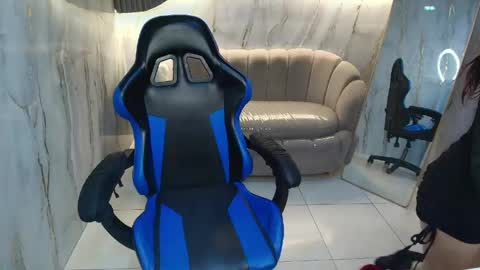 Mely online show from 05-14-26, 08:15