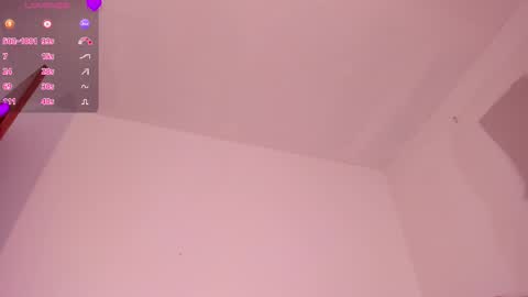 Snapshot of mely_rosee chatting on 11-08-25, 12:05 online show from 11-08-25, 12:05