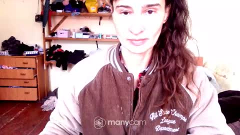 Snapshot of memorningdew chatting on 02-25-26, 06:56 Yummygirl online show from 02-25-26, 06:56