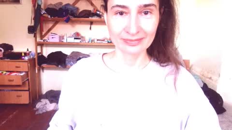 Snapshot of memorningdew chatting on 03-08-26, 06:06 Yummygirl online show from 03-08-26, 06:06