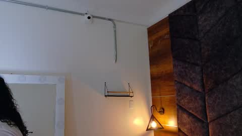  Memphis Williams  online show from 12-01-25, 11:48