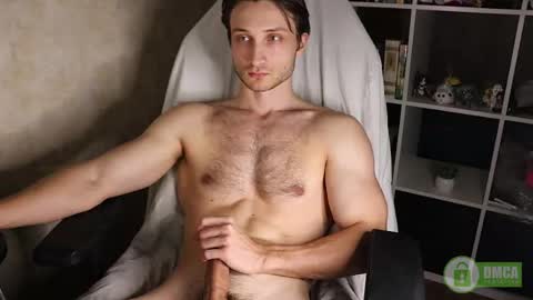 Nick online show from 12-17-25, 12:33