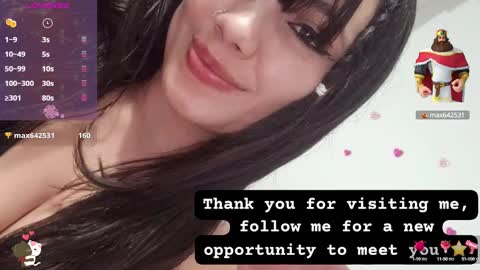 Snapshot of mena_hicks chatting on 02-22-25, 11:46 Heart online show from 02-22-25, 11:46