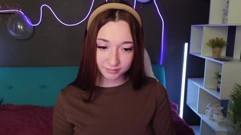 Snapshot of mencialo chatting on 12-18-24, 04:31 Mencialo online show from 12-18-24, 04:31