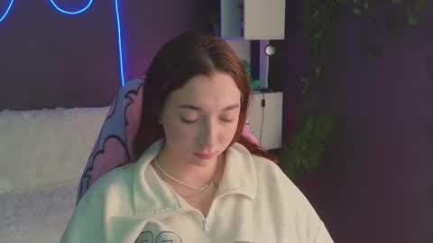 Snapshot of mencialo chatting on 09-18-25, 02:13 Mencialo online show from 09-18-25, 02:13