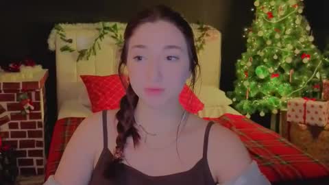 Snapshot of mencialo chatting on 12-05-25, 09:40 Mencialo online show from 12-05-25, 09:40