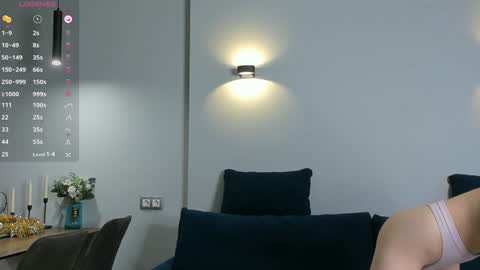 Hello My name is Lily online show from 01-06-25, 11:07