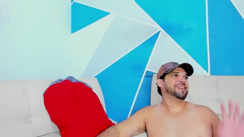 Snapshot of mens_starplus19 chatting on 01-31-25, 02:39 alexis chubby and jose online show from 01-31-25, 02:39