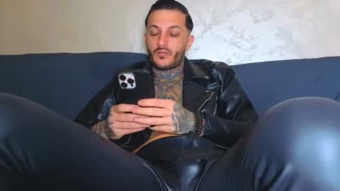 Fallow my ONLYFANS for xxx daily online show from 11-05-25, 12:05