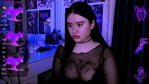 Snapshot of meow_marie chatting on 03-24-26, 11:54 meow marie online show from 03-24-26, 11:54