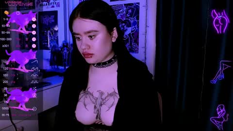 Snapshot of meow_marie chatting on 04-04-26, 11:57 meow marie online show from 04-04-26, 11:57