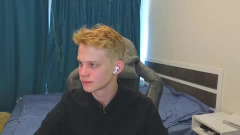 Snapshot of meow_mickey chatting on 09-12-25, 07:30 Mickey online show from 09-12-25, 07:30