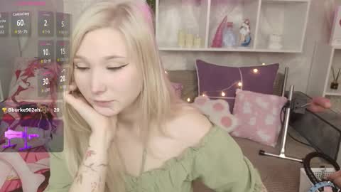 Snapshot of meowkakitty chatting on 11-27-25, 02:13 MeowkaKitty online show from 11-27-25, 02:13