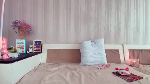 meowroslava online show from 09-26-25, 01:04