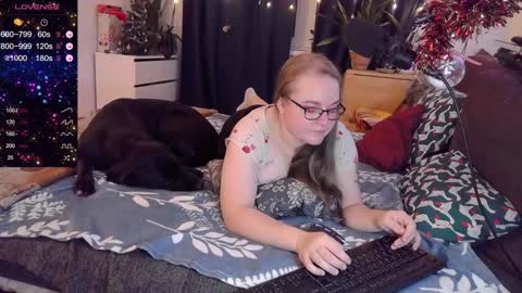 Mary  online show from 12-08-24, 10:36
