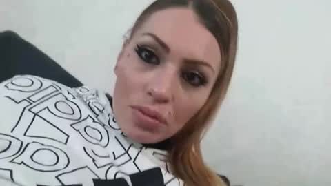 Snapshot of meowzers777 chatting on 11-13-25, 07:57 meowzers777 online show from 11-13-25, 07:57