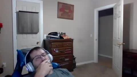 mercer1977 online show from 12-13-25, 08:04