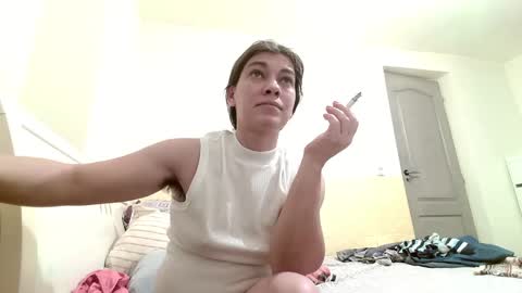 Snapshot of merciylove chatting on 01-06-25, 03:51 Miss Helena online show from 01-06-25, 03:51