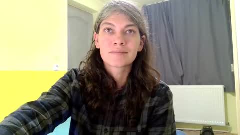 Snapshot of merciylove chatting on 10-23-25, 03:44 Miss Helena online show from 10-23-25, 03:44