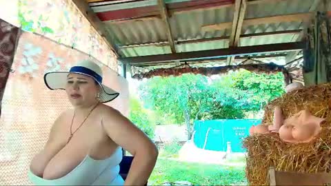 SOPHIE is the queen of squirt online show from 07-20-26, 09:01
