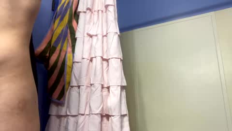 Snapshot of merelyalover chatting on 12-10-24, 01:43 gurlnips online show from 12-10-24, 01:43