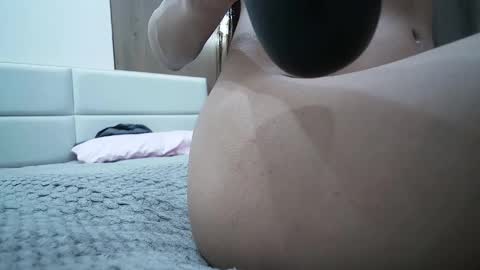 meriannabell online show from 01-12-26, 01:11