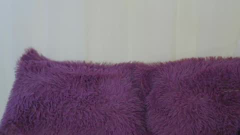 Merida Bell online show from 01-01-25, 03:56