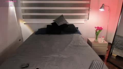 Snapshot of merida_taylor_ chatting on 05-04-26, 12:56 Merida online show from 05-04-26, 12:56