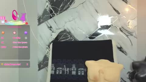 Snapshot of merlyna_goldens chatting on 10-10-25, 12:53 My next birthday is December 11th. online show from 10-10-25, 12:53