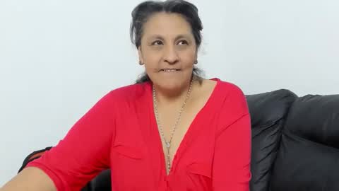 Snapshot of merlyna_goldens chatting on 02-06-26, 12:37 My next birthday is December 11th. online show from 02-06-26, 12:37