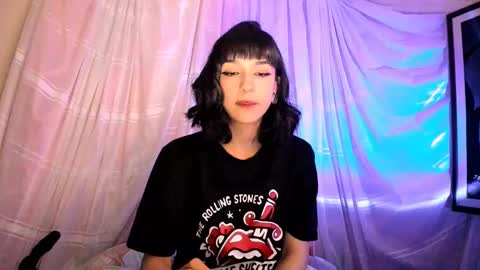 Snapshot of merlynn_ chatting on 02-08-25, 09:46 Diane 3 online show from 02-08-25, 09:46