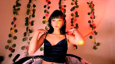 Snapshot of merlynn_ chatting on 03-07-25, 07:52 Diane 3 online show from 03-07-25, 07:52