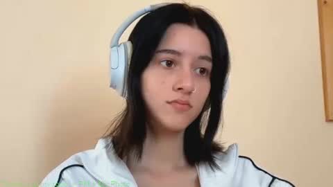 Snapshot of merrillnoorigian chatting on 07-09-26, 09:02 Isabella online show from 07-09-26, 09:02