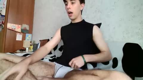 Snapshot of merry_mark chatting on 09-09-25, 08:25 Mark online show from 09-09-25, 08:25