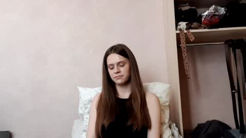 Aurora online show from 04-16-26, 07:09