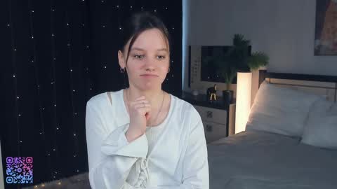 Snapshot of meryldell chatting on 03-03-25, 07:54 Lollita online show from 03-03-25, 07:54