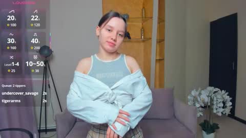 Snapshot of meryldell chatting on 09-26-25, 10:41 Lollita online show from 09-26-25, 10:41
