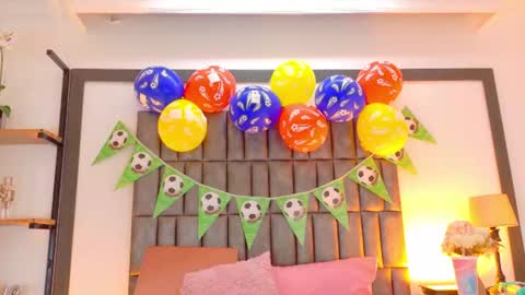 Snapshot of merystone chatting on 06-15-26, 04:47 Mery Stone online show from 06-15-26, 04:47