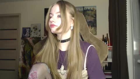 Eva online show from 02-19-26, 03:41