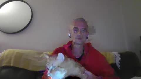 Snapshot of metalhead1975 chatting on 11-05-25, 01:27 metalhead1975 online show from 11-05-25, 01:27