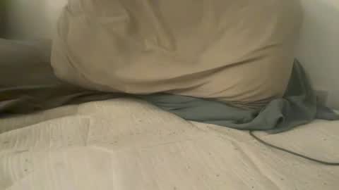 Slater online show from 04-29-26, 03:32