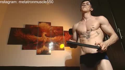 Snapshot of metatron_muscle chatting on 11-08-25, 02:23 Dany online show from 11-08-25, 02:23