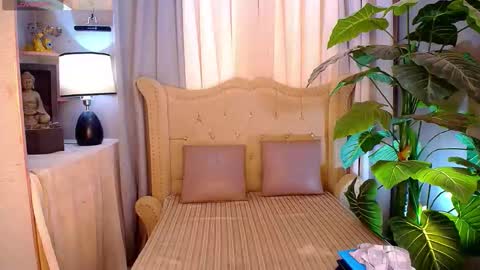 myka online show from 12-16-25, 03:11